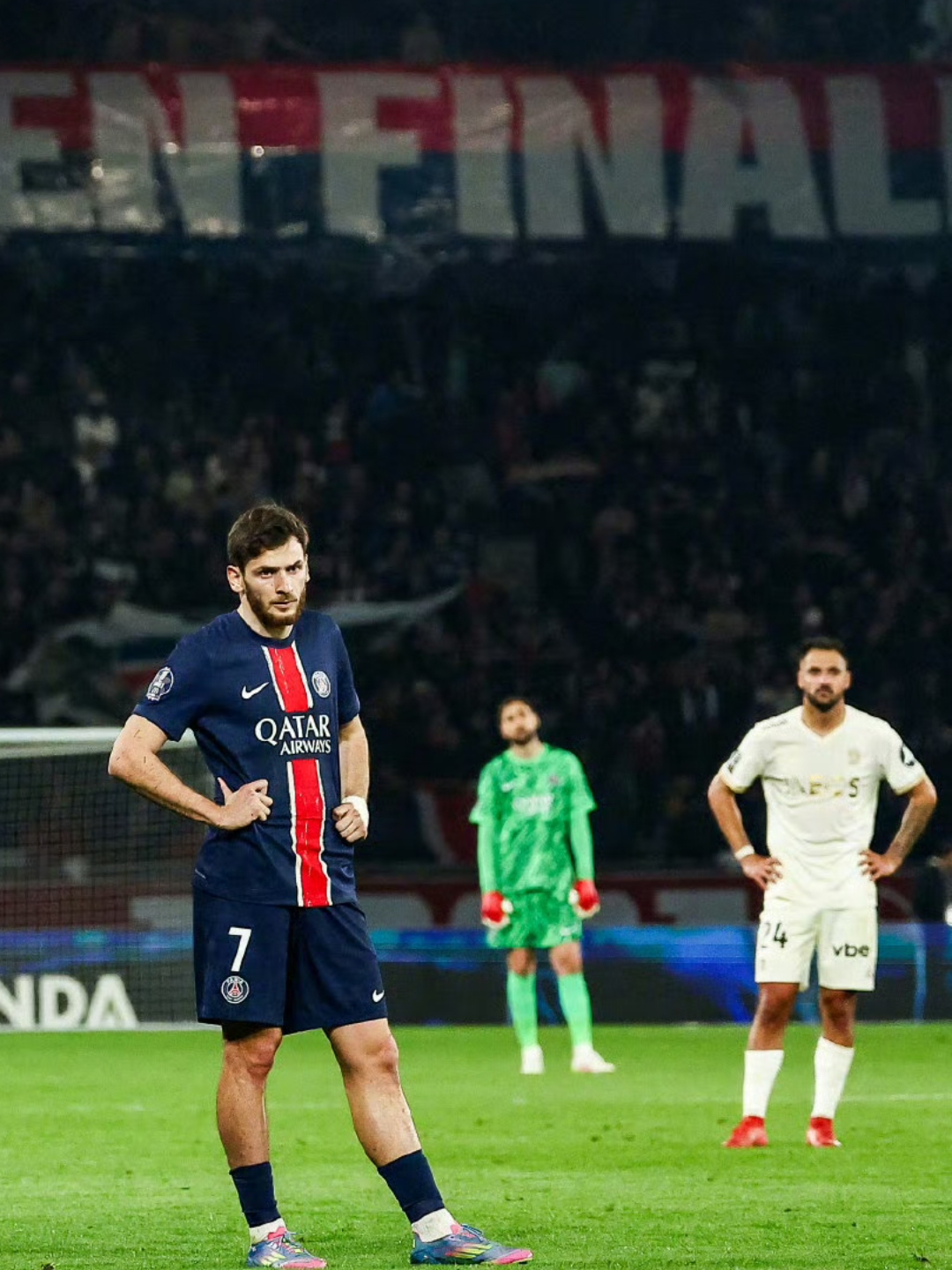 九游平台-关于德罗巴重要时刻大比分获胜，巴黎圣日耳曼带队取胜！观众掌声雷动的信息